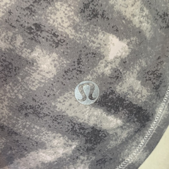 Lululemon Run: Speed Squad Grey & White Athletic Tank Top - Picture 7 of 7